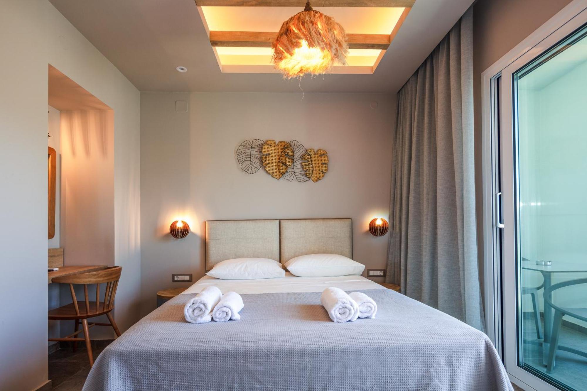Skipper Beachfront Suites แอร์ซอนิสซอส ห้อง รูปภาพ